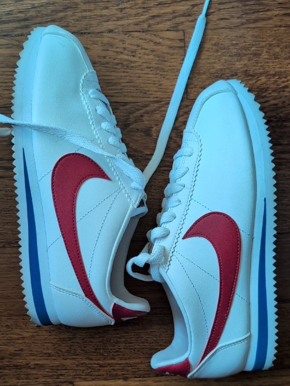 Nike Women's Classic Cortez Leather - Picture 5 of 7